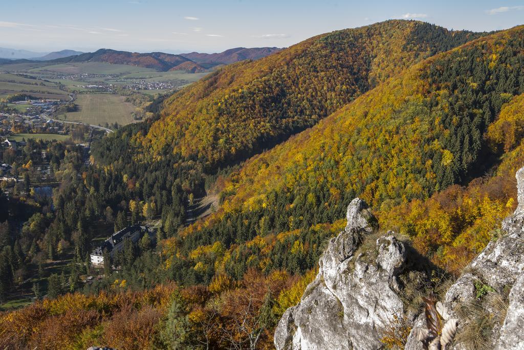 Hotel Skalka Rajecfürdő Kültér fotó