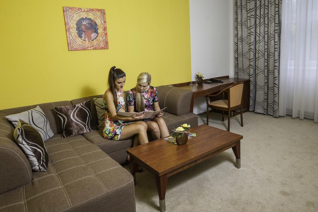 Hotel Skalka Rajecfürdő Kültér fotó