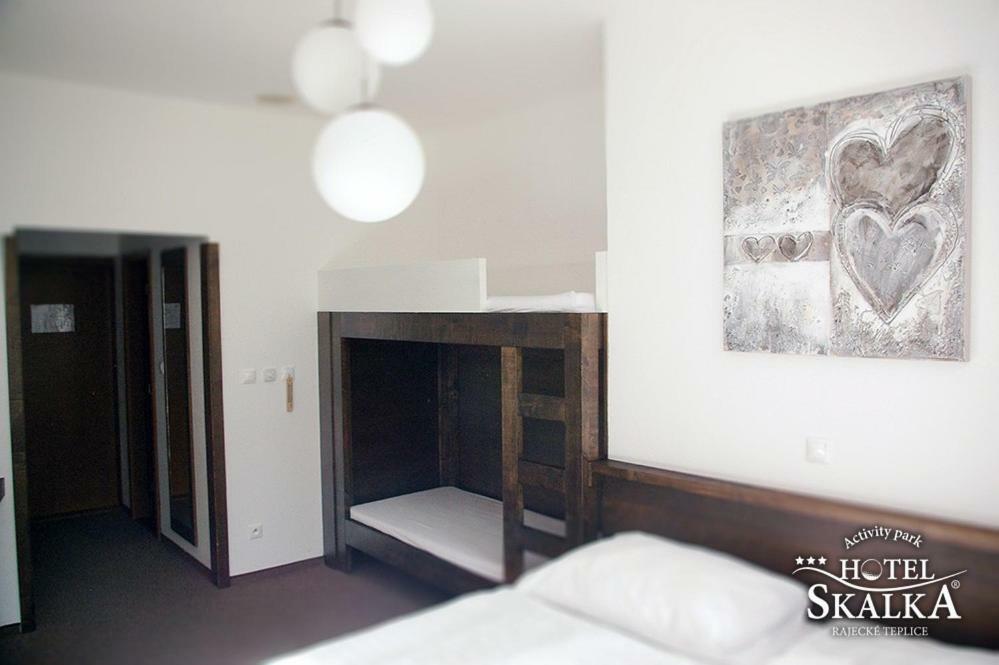 Hotel Skalka Rajecfürdő Kültér fotó
